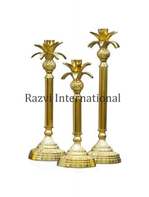GOLD CANDLE HOLDER
Item Code: A 1408-1 (A,B,C)
Finish: Gold
Material: Aluminium
Keywords: kandila i svijećnjak