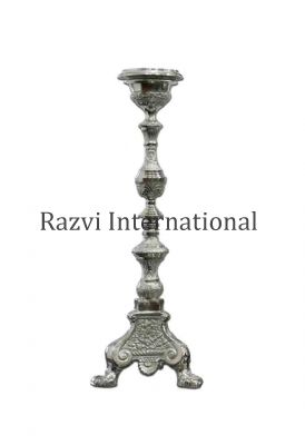 EMBOSSED CANDLE HOLDER-B
Item Code: A 1412-B
Finish: Nickel
Material: Brass
Keywords: kandelaar en kandelaar