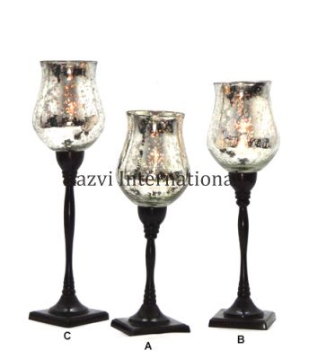 SQUARE BASE CANDLE HOLDER-2
Item Code: A 626-2 (A,B,C)
Finish: Bronze & Silver Glass
Material: Aluminium & Glass
Keywords: SQUARE BASE CANDLE HOLDER-2