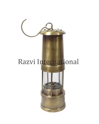 MEDIUM MINER LAMP
Item Code: A 480-2
Finish: Antique
Material: Brass & Glass
Keywords: MEDIUM MINER LAMP