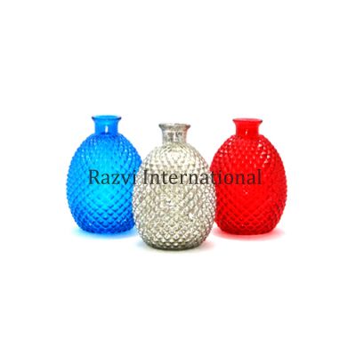 PINEAPPLE VASE
Item Code: A 667
Finish: Turquoise,Antique Silver,Red
Material: Glass
Keywords: PINEAPPLE VASE