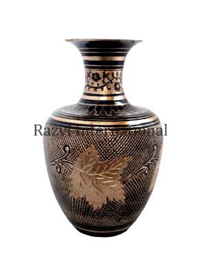 ANTIQUE VASE
Item Code: A 1334
Finish: Antique With Engraving
Material: Brass
Keywords: ANTIQUE VASE