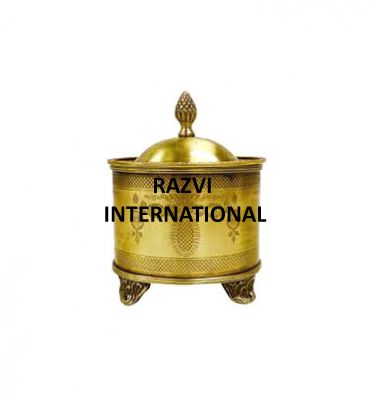ROUND BOX
Item Code: SR 3193
Finish: Antique
Material: Brass
Keywords: ROUND BOX