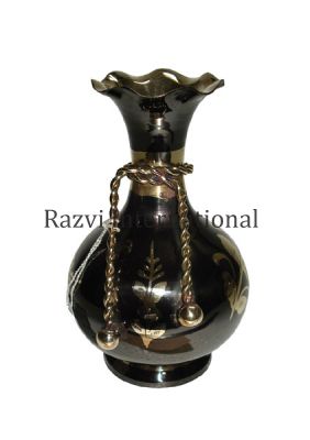 MEDIUM TIE VASE
Item Code: A 1397-B
Finish: Black Antique
Material: Brass
Keywords: MEDIUM TIE VASE