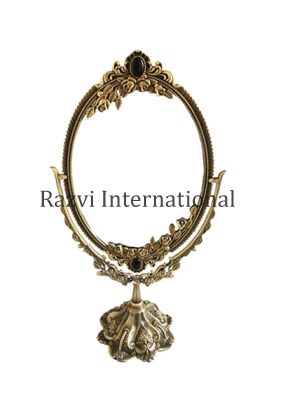 ANTIQUE TABLE MIRROR
Item Code: A 1423
Finish: Antique
Material: Brass & Glass
Keywords: ANTIQUE TABLE MIRROR