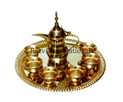 DALLAH SET
Item Code: SR 256
Finish: Polished & Antique
Material: Brass
Keywords: DALLAH SET
