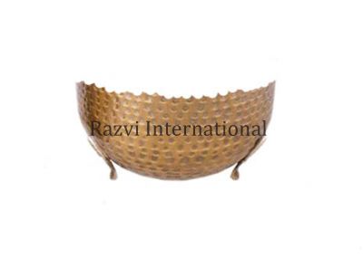 FRUIT BOWL
Item Code: SR 296
Finish: Antique
Material: Brass
Keywords: FRUIT BOWL