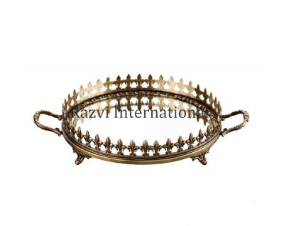 ROUND TRAY WITH HANDLE
Item Code: SR 58
Finish: Antique
Material: Brass & Glass
Keywords: ROUND TRAY WITH HANDLE