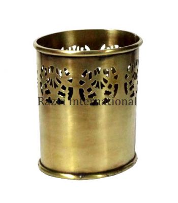 PEN HOLDER
Item Code: SR 396
Finish: Antique
Material: Brass
Keywords: PEN HOLDER