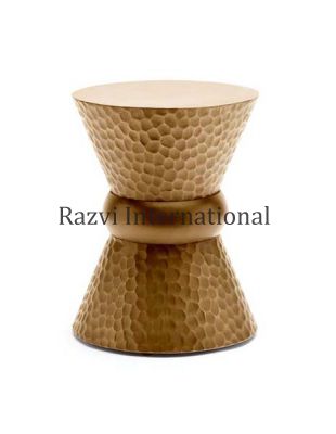 BRASS STOOL
Item Code: RF 366
Finish: Brass Antique
Material: Aluminium
Keywords: BRASS STOOL