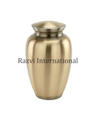 ADULT URN 
Item Code: CP 144
Finish: Antique
Material: Brass
Keywords: urnes de crémation