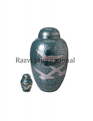 GOING HOME URN
Item Code: CP 221
Finish: Nickel & Turquoise Color
Material: Brass
Keywords: urna