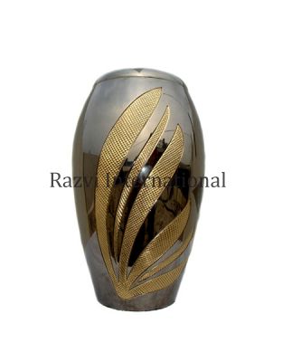 ASHES URN
Item Code: CP 262
Finish: Nickel & Polished
Material: Brass
Keywords: kremační urny