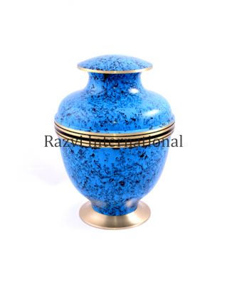 PATINA URN
Item Code: CP 310
Finish: Patina
Material: Brass
Keywords: crematie urnen