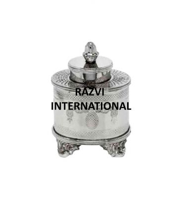 ROUND BOX
Item Code: SR 2535-1
Finish: Silver
Material: Brass
Keywords: ROUND BOX