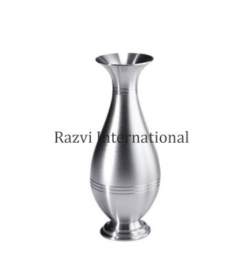 MEDIUM VASE
Item Code: A 400
Finish: Pewter
Material: Brass
Keywords: MEDIUM VASE