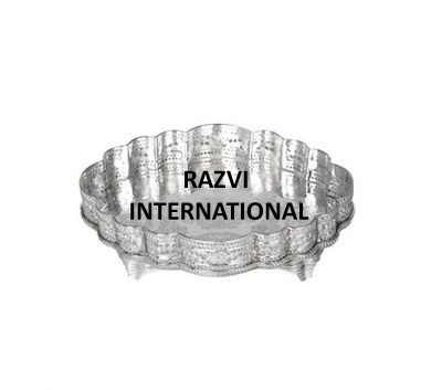 LARGE KANGURA TRAY
Item Code: SR 2479
Finish: Silver
Material: Brass
Keywords: LARGE KANGURA TRAY