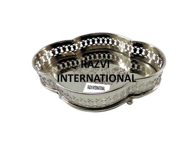 KANGURA TRAY
Item Code: SR 2562
Finish: Silver
Material: Brass
Keywords: KANGURA TRAY