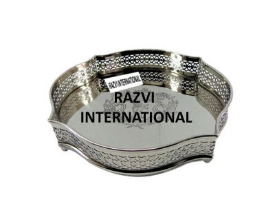 FOUR LEGS TRAY
Item Code: SR 2568
Finish: Silver
Material: Brass
Keywords: FOUR LEGS TRAY
