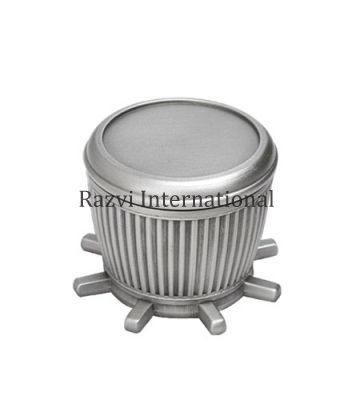 NAUTICAL BOX
Item Code: SR 29
Finish: Pewter
Material: Brass
Keywords: NAUTICAL BOX