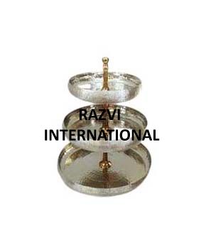 POLISHED CAKE STAND
Item Code: SR 2805
Finish: Polished & Gold
Material: Aluminium
Keywords: POLISHED CAKE STAND