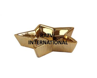 STAR TRAY 
Item Code: SR 3280
Finish: Gold
Material: Aluminium
Keywords: STAR TRAY