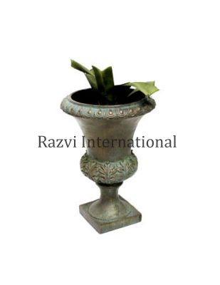 GARDEN URN
Item Code: A 899
Finish: Antique
Material: Aluminium
Keywords: GARDEN URN