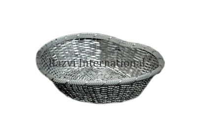 HEART SHAPED BASKET 
Item Code: SR 1308
Finish: Polished
Material: Aluminium
Keywords: HEART SHAPED BASKET