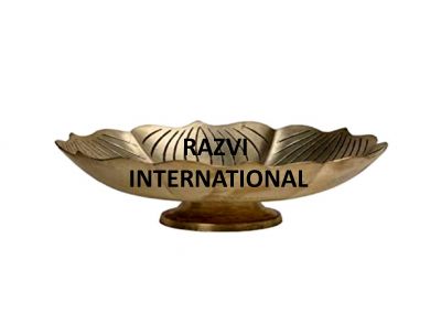 BOWL
Item Code: SR 3198
Finish: Antique
Material: Aluminium
Keywords: BOWL