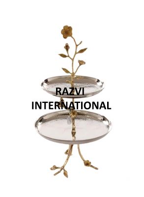 CAKE STAND
Item Code: SR 2704
Finish: Polished
Material: Steel & Brass
Keywords: CAKE STAND