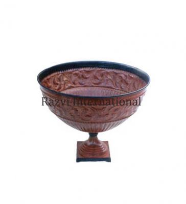 GARDEN POT
Item Code: RP 263
Finish: Patina Antique
Material: Iron
Keywords: GARDEN POT