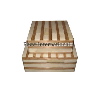 MOP BOX
Item Code: RF 165
Finish: Polished 
Material: Wood & Mop
Keywords: MOP BOX